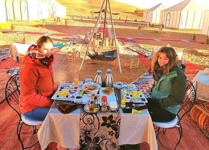 Merzouga Luxury Camp 외부 사진