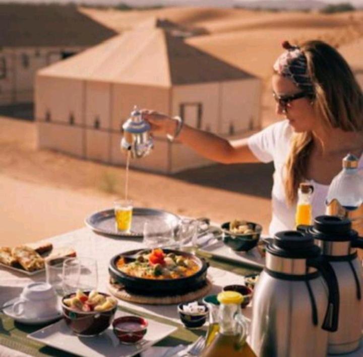 Merzouga Luxury Camp 외부 사진